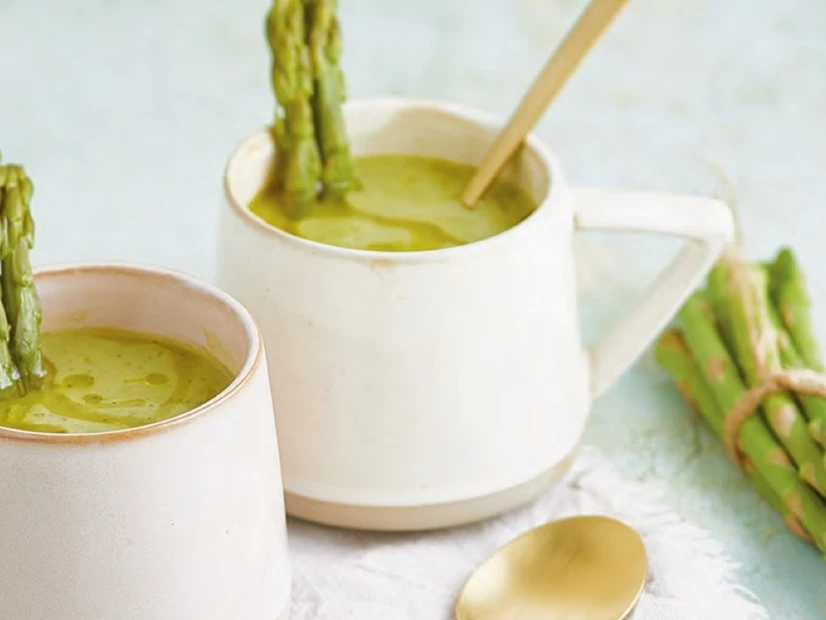 Creme de espargos e curgete